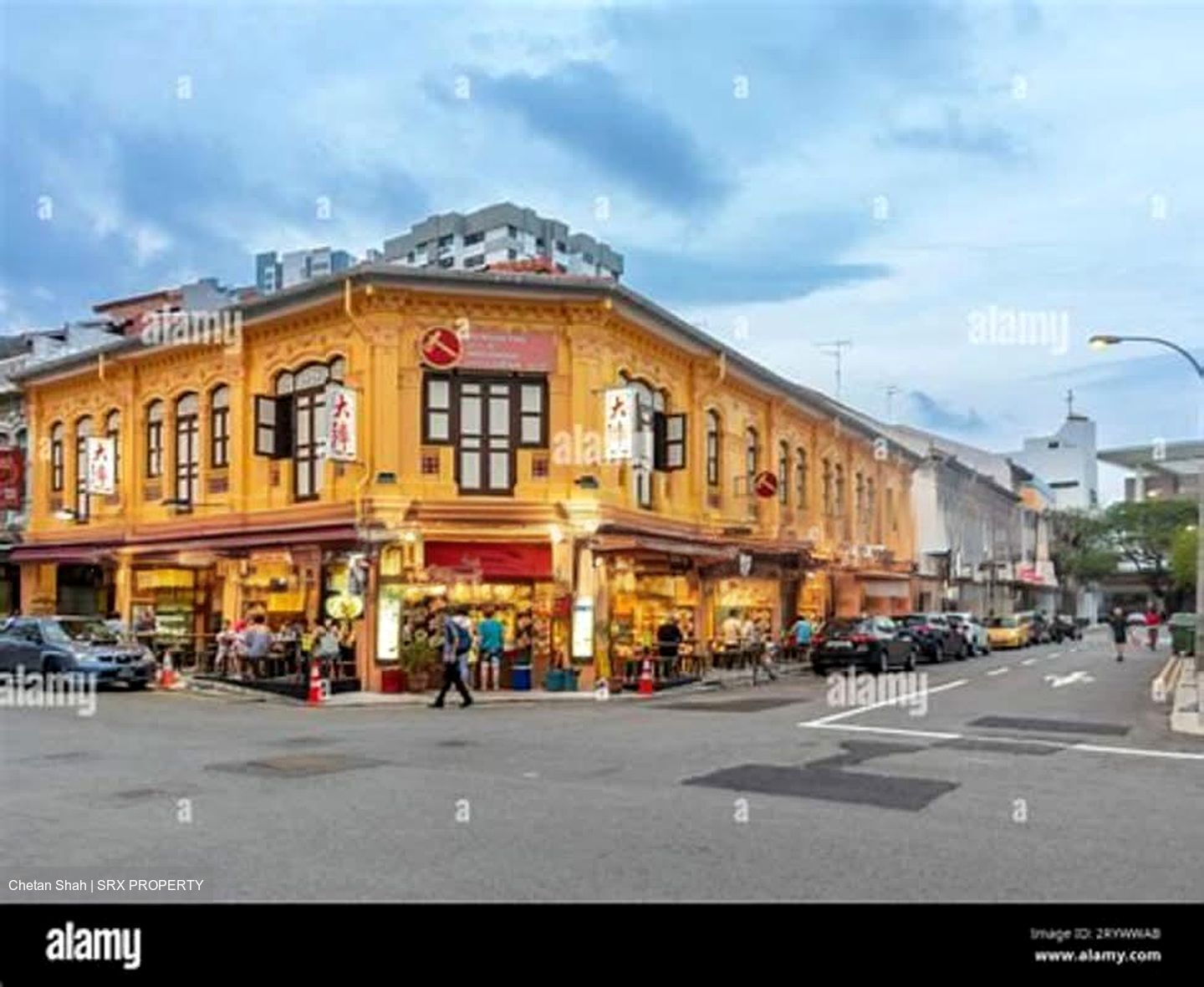 Mustafa Centre (D8), Retail #568026501